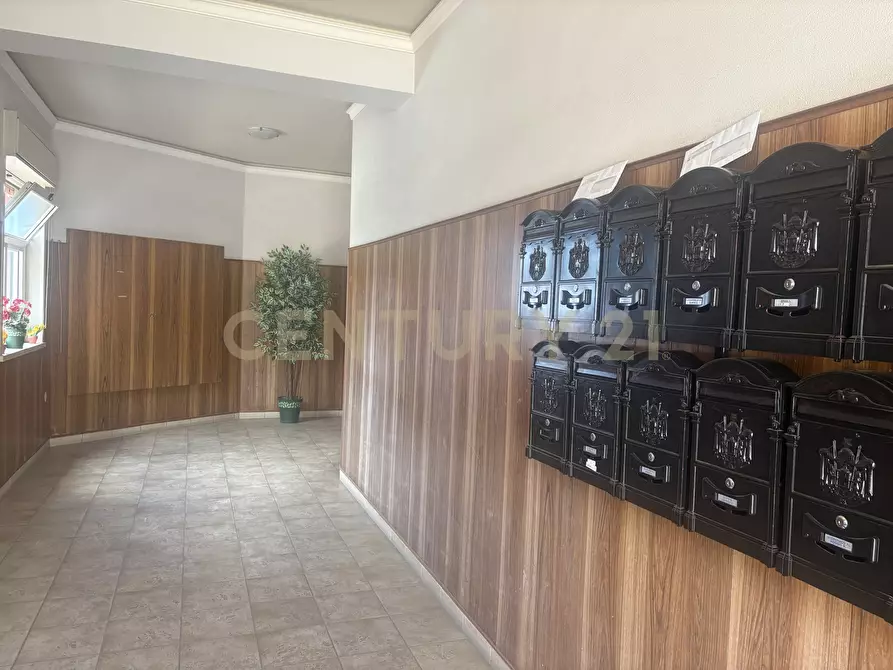 Immagine 2 di Appartamento in vendita  in Via Finocchiari 143 a Aci Catena