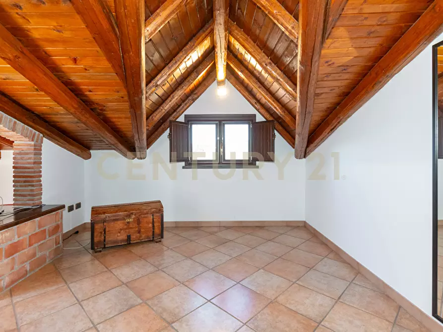 Immagine 39 di Casa indipendente in vendita  in Via Alessandria 80 a San Giovanni La Punta