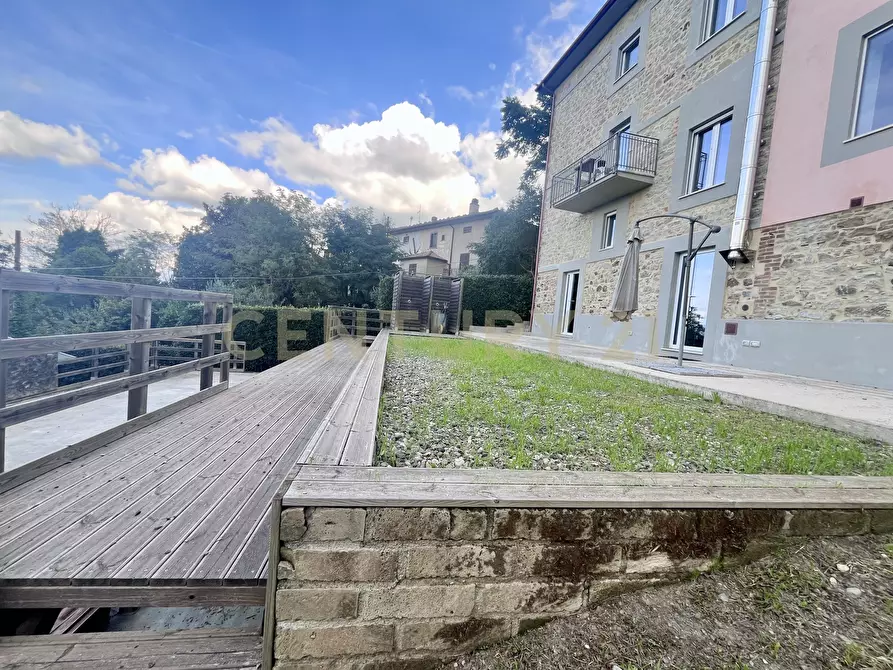 Immagine 12 di Villa in vendita  in Piazza Barbana 35 a Scansano