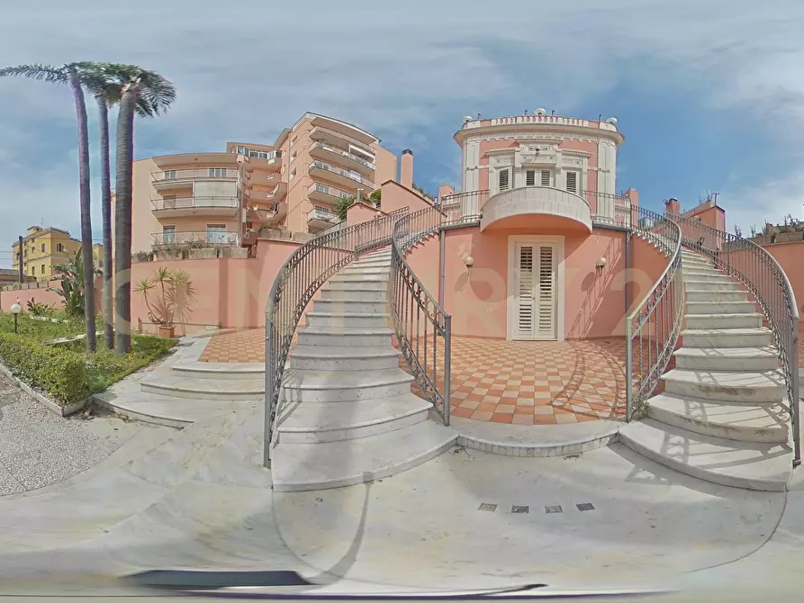 Immagine 105 di Villa in vendita  in Via Ingegnere 130 a Catania