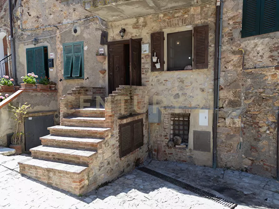 Immagine 25 di Bilocale in vendita  in Via Farini 28 a Civitella Paganico