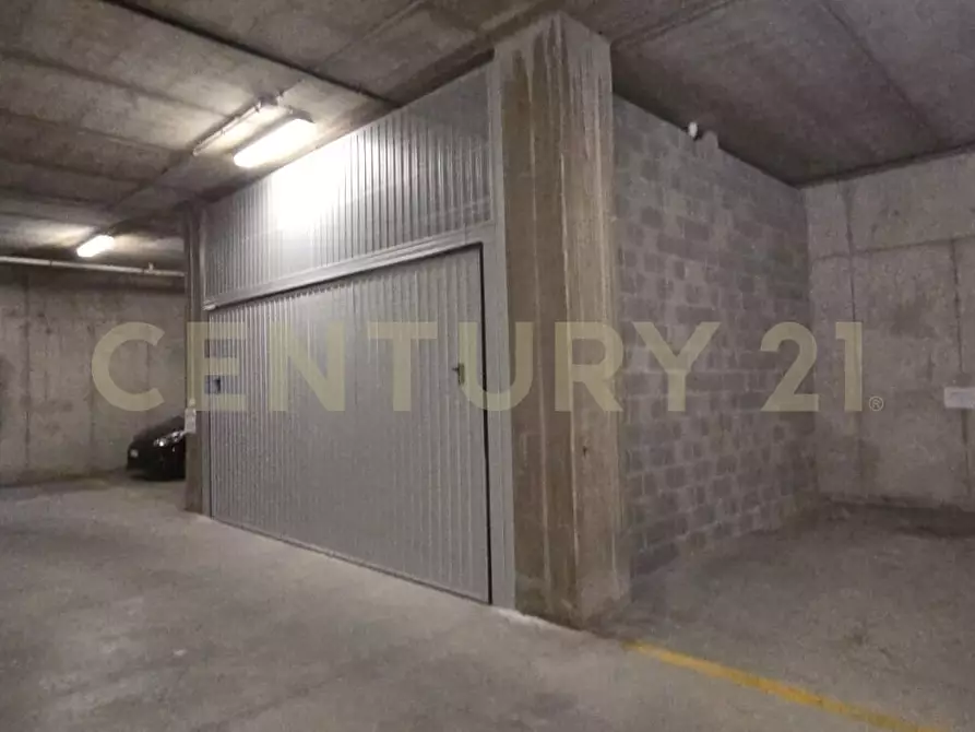 Immagine 2 di Garage in vendita  in Via Pietro Gobetti 9 a Verona