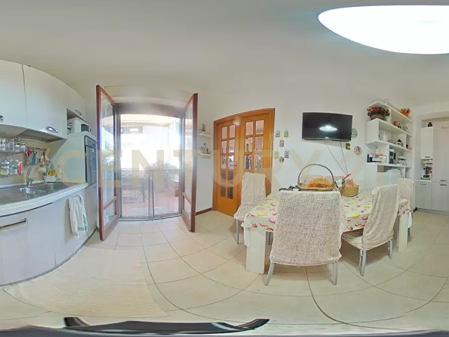 Immagine 51 di Pentalocale in vendita  in Via Cristoforo Colombo 1 a San Gregorio Di Catania