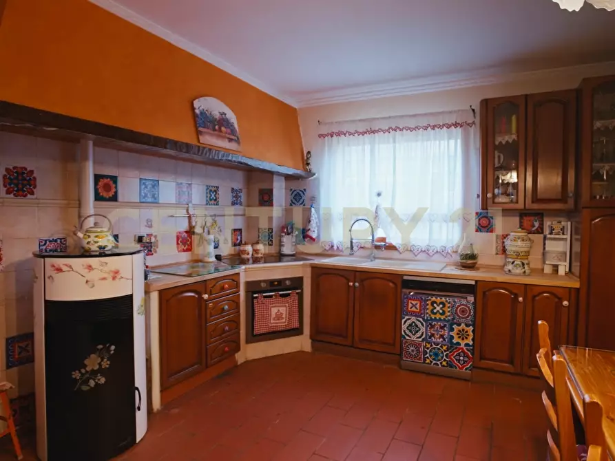 Immagine 11 di Villa in vendita  in Via delle Ginestre 13 a Sacrofano