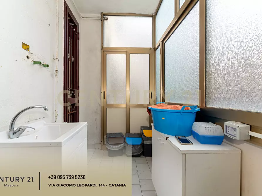 Immagine 10 di Appartamento in vendita  in Via Italo Svevo 12 a Catania