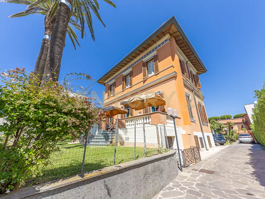 Immagine 31 di Villa in vendita  in Via Aurelia 393 a Santa Marinella