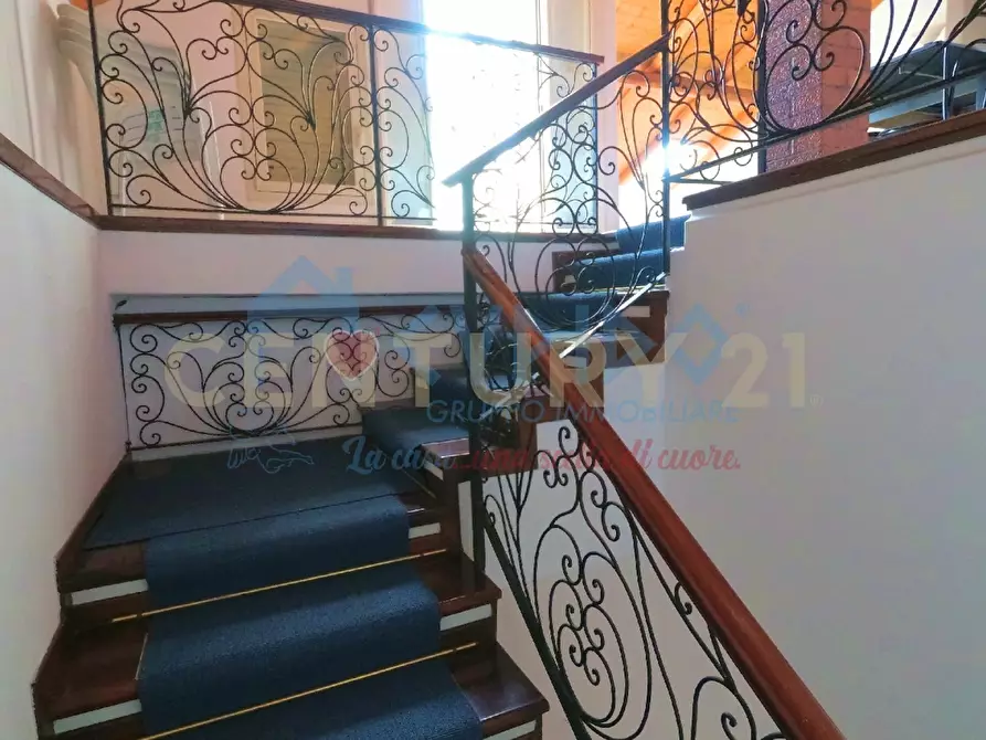 Immagine 20 di Villa in vendita  in Via Livorno 97 a Aci Castello