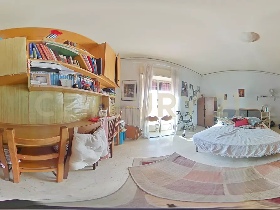 Immagine 51 di Pentalocale in vendita  in Via Fratelli Bandiera 13 a Gravina Di Catania