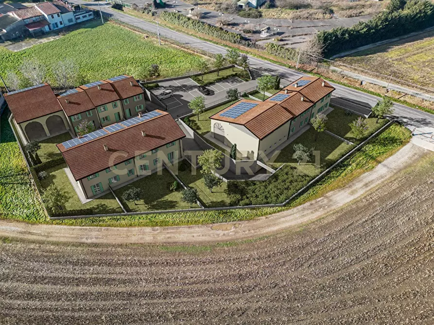 Immagine 18 di Casa semindipendente in vendita  in Via Toffanelle Nuove a Zevio