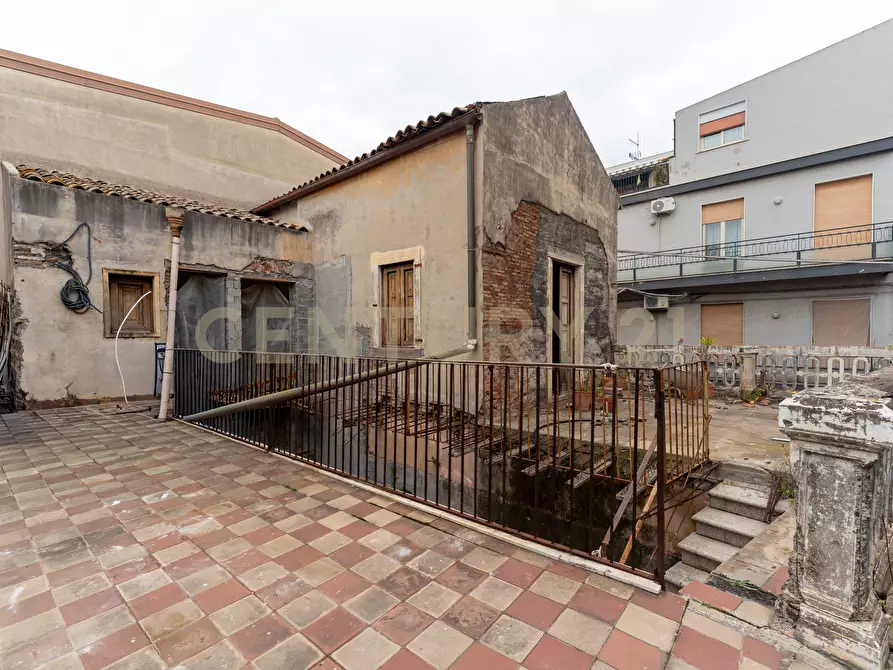 Immagine 28 di Casa indipendente in vendita  in Via Vittorio Veneto 83 a Misterbianco