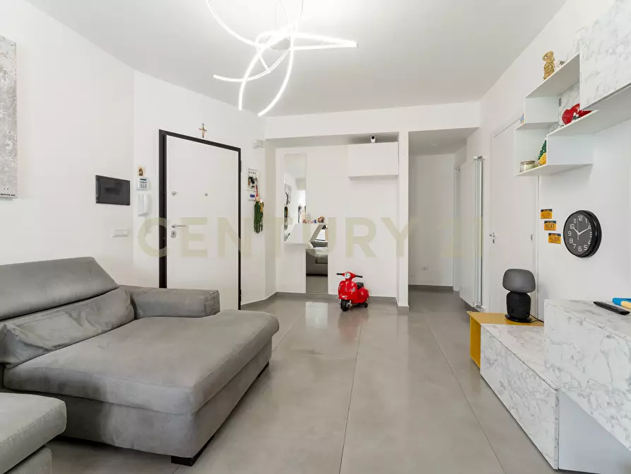 Immagine 5 di Quadrilocale in vendita  in Vicolo  Aurora 8 a Tremestieri Etneo