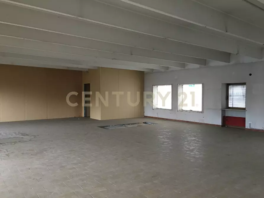 Immagine 10 di Ufficio in affitto  in Via Vespucci Amerigo a San Martino Buon Albergo