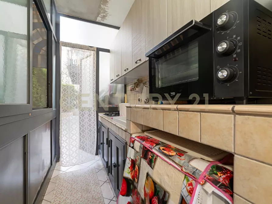 Immagine 46 di Pentalocale in vendita  in Via Nobile 19 a San Gregorio Di Catania
