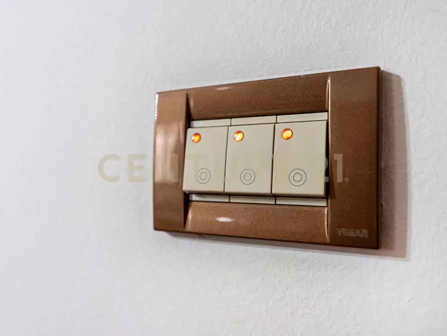 Immagine 14 di Quadrilocale in vendita  in Via Rosina Anselmi 7 a Catania