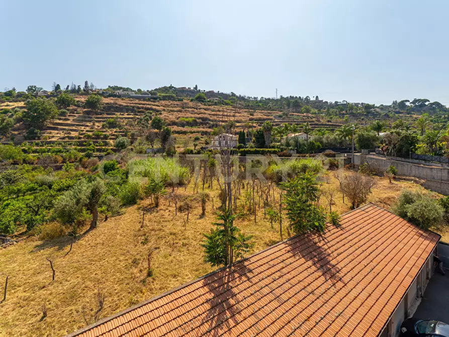 Immagine 27 di Trilocale in vendita  in Via San Nicolò 134 a Aci Catena