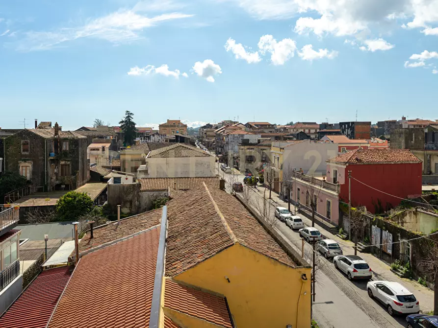 Immagine 32 di Trilocale in vendita  in Via Veronica 6767 a Aci Sant'antonio