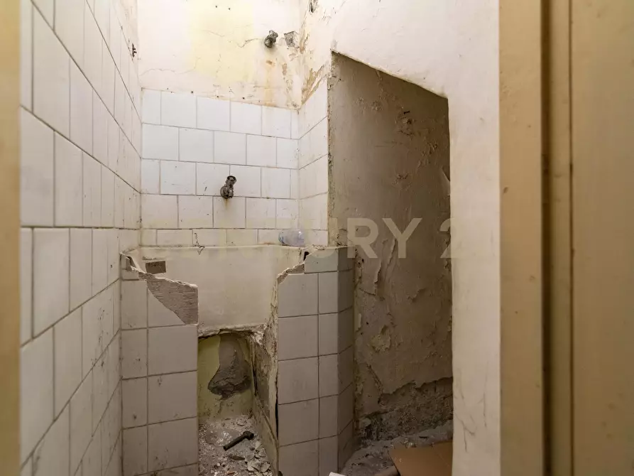 Immagine 19 di Quadrilocale in vendita  in Via Cardì 84 a Catania