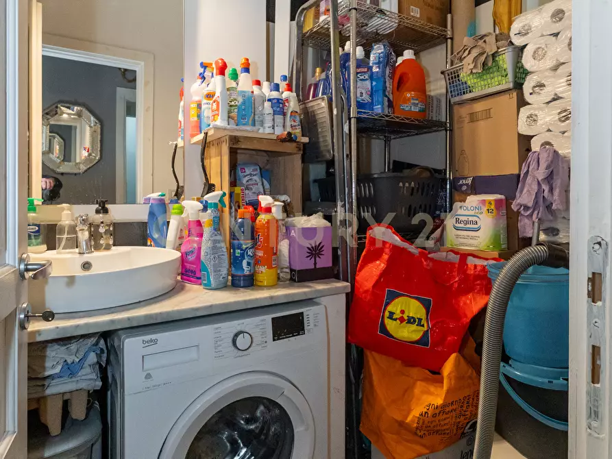 Immagine 24 di Appartamento in vendita  in Via Transito 14 a Catania