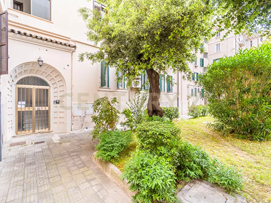 Immagine 36 di Trilocale in vendita  in Via Pietro Giannone 27 a Roma