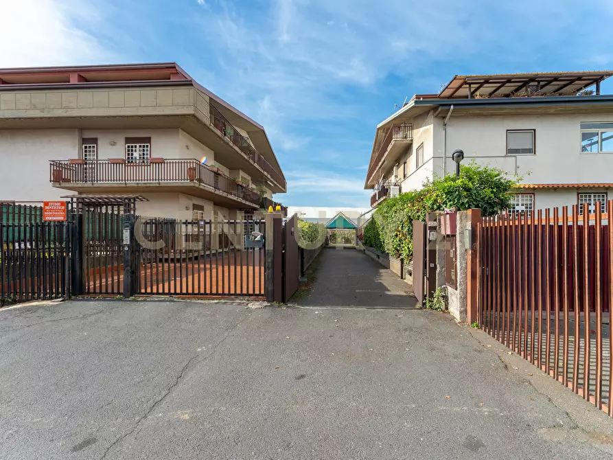 Immagine 45 di Casa semindipendente in vendita  in Via A. di Sangiuliano 42 a Sant'agata Li Battiati