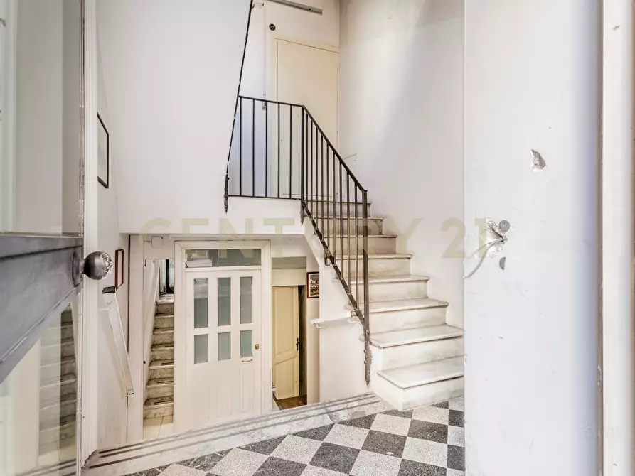 Immagine 21 di Trilocale in vendita  in Via Sallustiana 15 a Roma