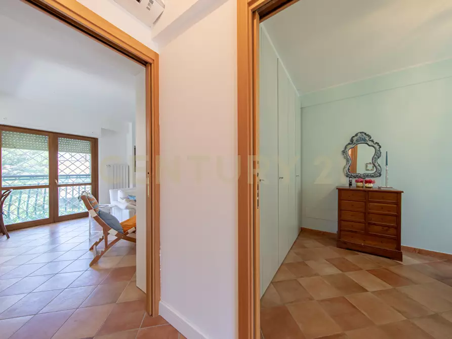 Immagine 31 di Trilocale in vendita  in Via Circeo 16 a Anzio