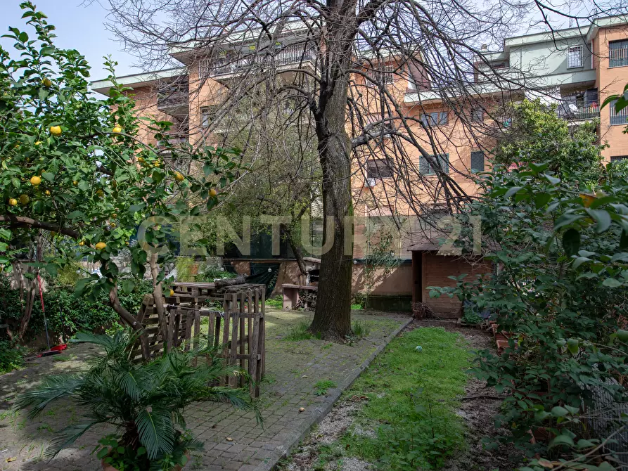 Immagine 35 di Trilocale in vendita  in Via Giuseppe Mussi 5 a Roma