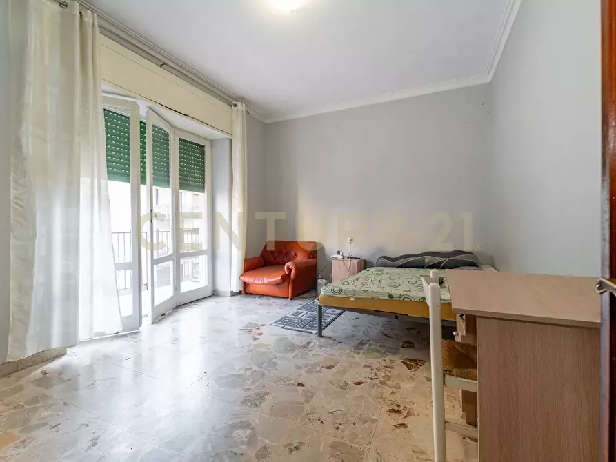 Immagine 9 di Pentalocale in vendita  in Viale Andrea Doria 13 a Catania