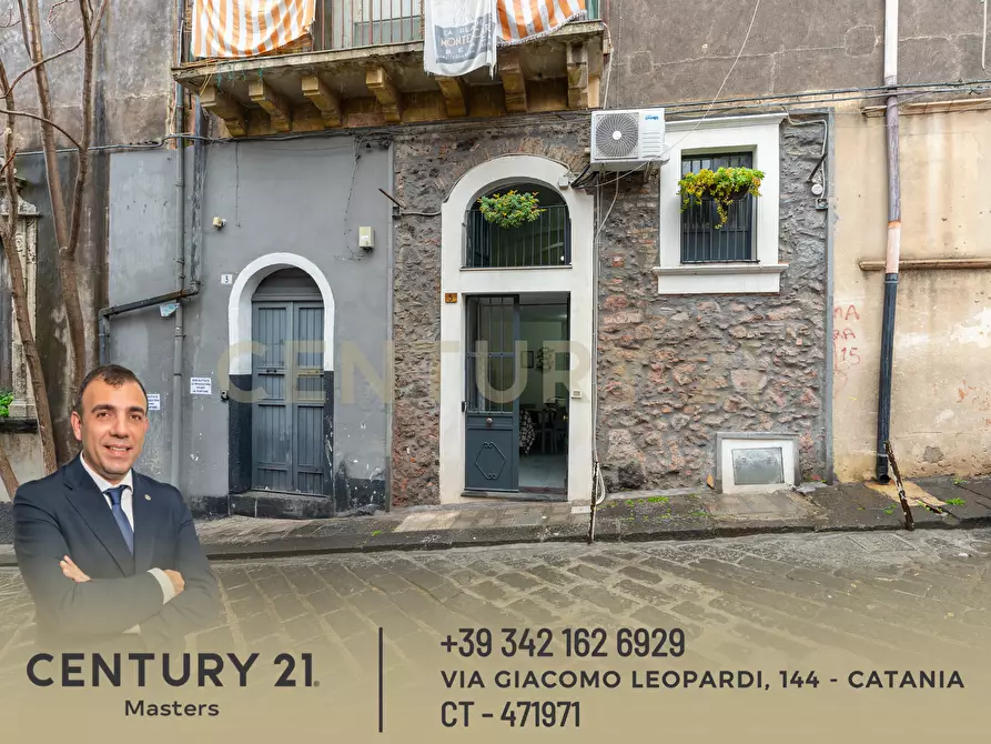 Immagine 29 di Bilocale in vendita  in Via Ospedale Vecchio 5 a Catania