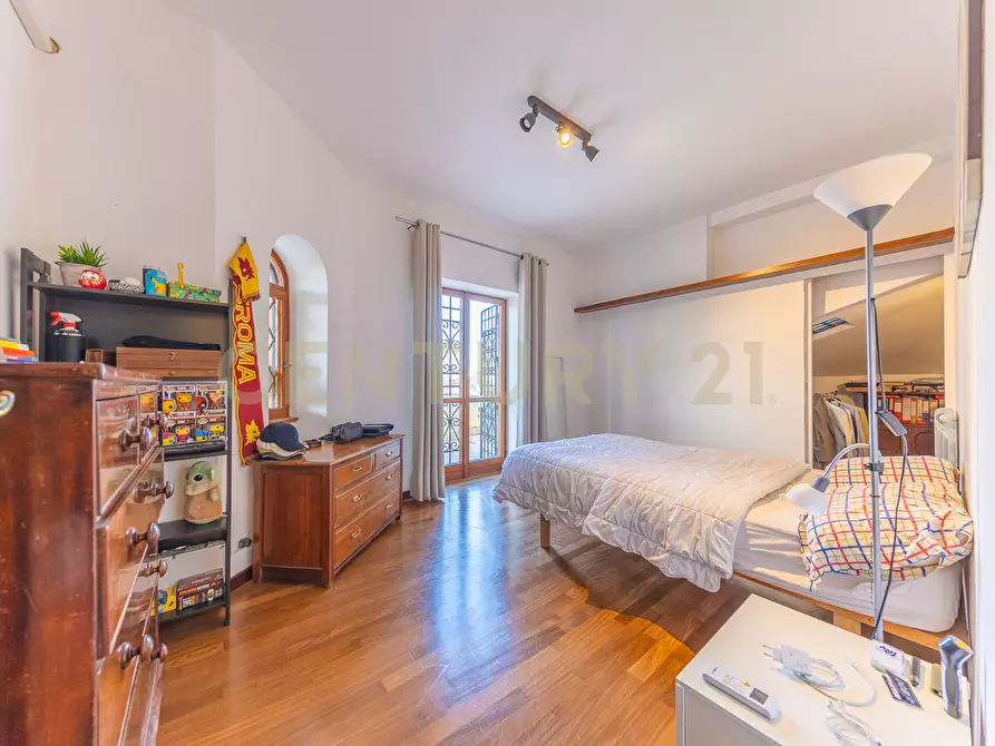 Immagine 24 di Casa bifamiliare in vendita  in Via Paolo Monelli 11 a Roma