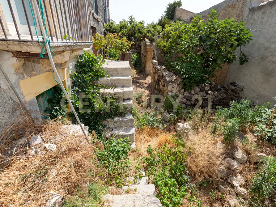 Immagine 80 di Casa indipendente in vendita  in Via Roma 68 a Vizzini