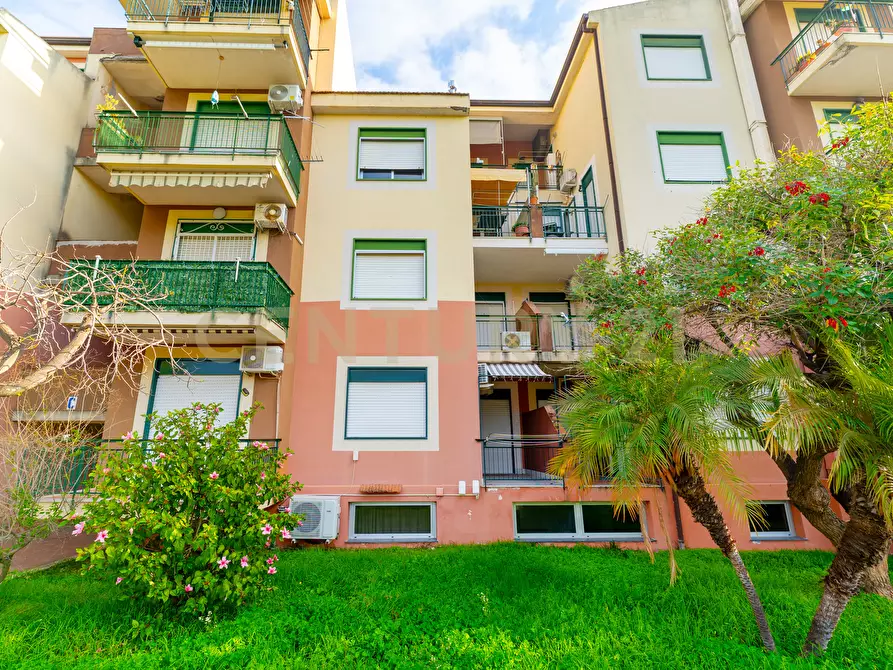 Immagine 37 di Bilocale in vendita  in Via Porticato 17 a Giardini-Naxos