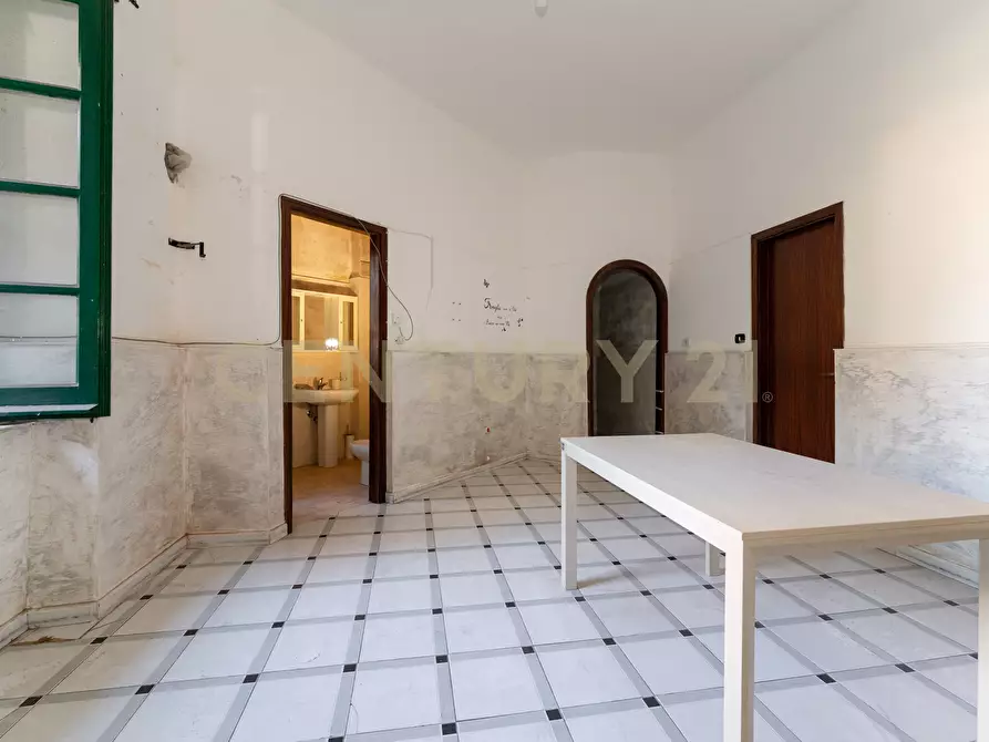 Immagine 13 di Bilocale in vendita  in VIALE MARIO RAPISARDI 158 a Catania