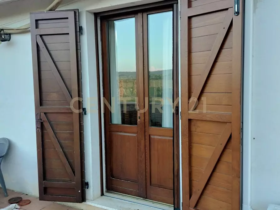 Immagine 15 di Casa bifamiliare in vendita  in Strada Cava del Gesso 2 a Capalbio