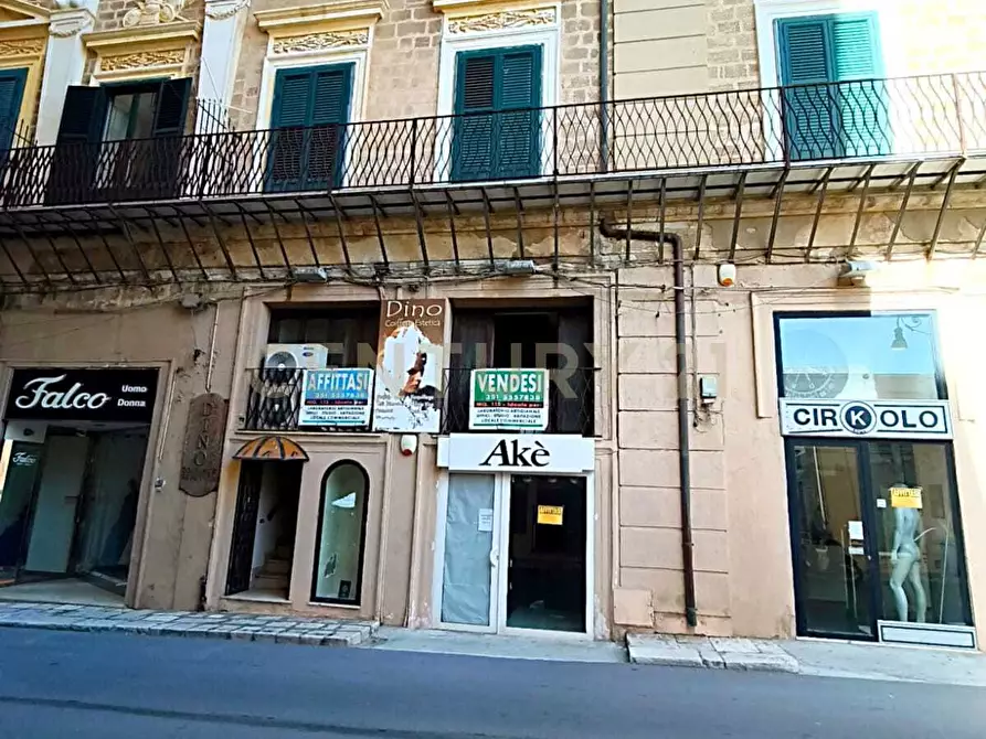 Immagine 21 di Locale commerciale in vendita  in Corso Vittorio Emanuele 12 a Sciacca