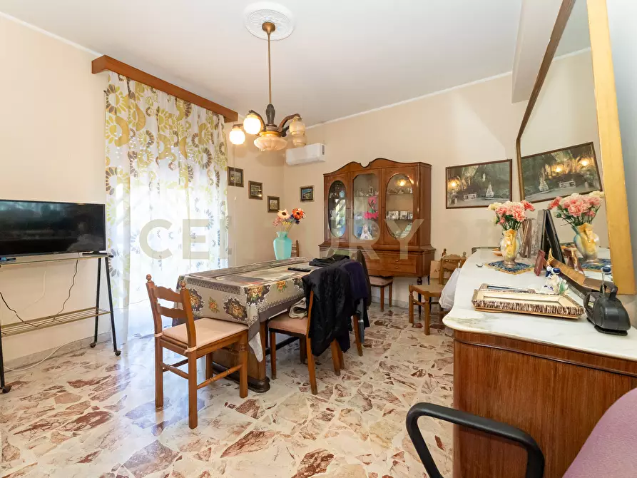 Immagine 42 di Palazzo in vendita  in Via Sebastiano Catania 284 a Catania