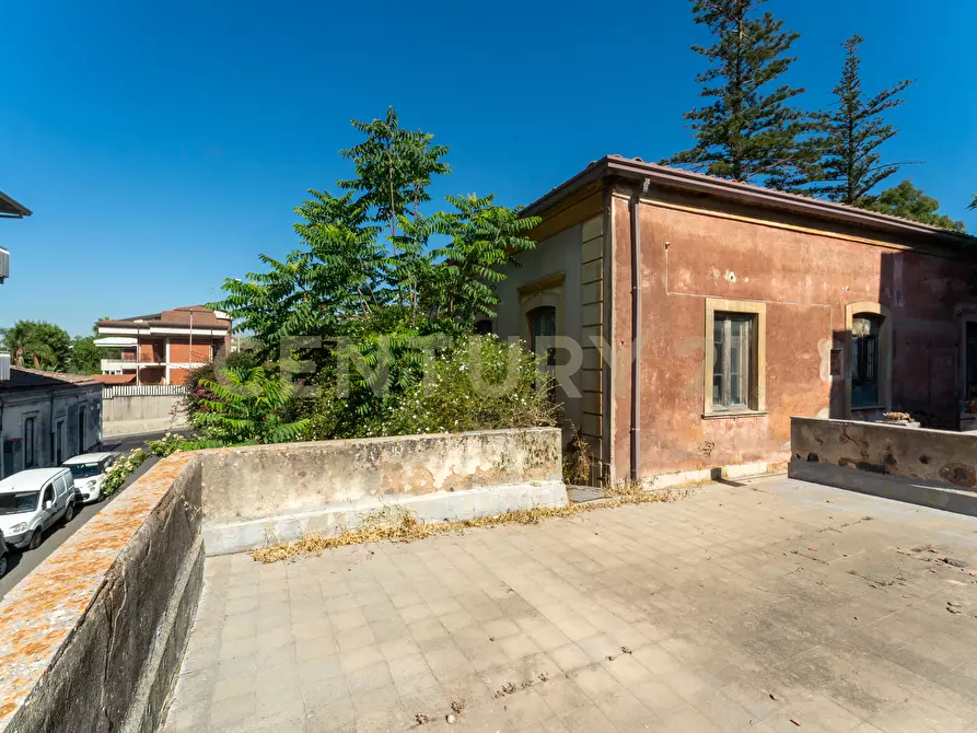 Immagine 60 di Villa in vendita  in Via Galermo 152 a Catania