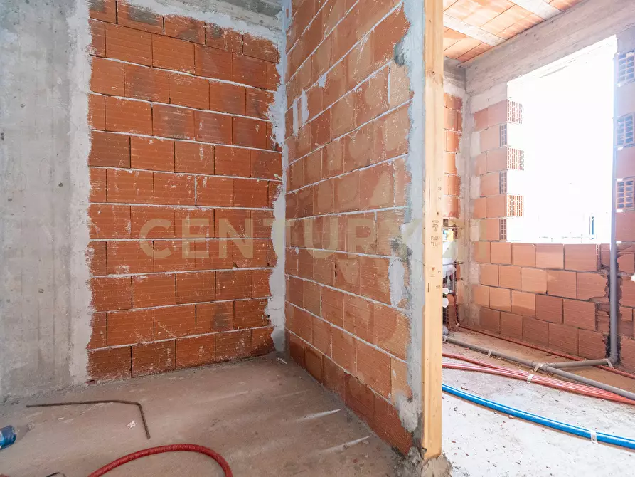 Immagine 35 di Villa in vendita  in Via Ruggero Leoncavallo 7 a Aci Sant'antonio