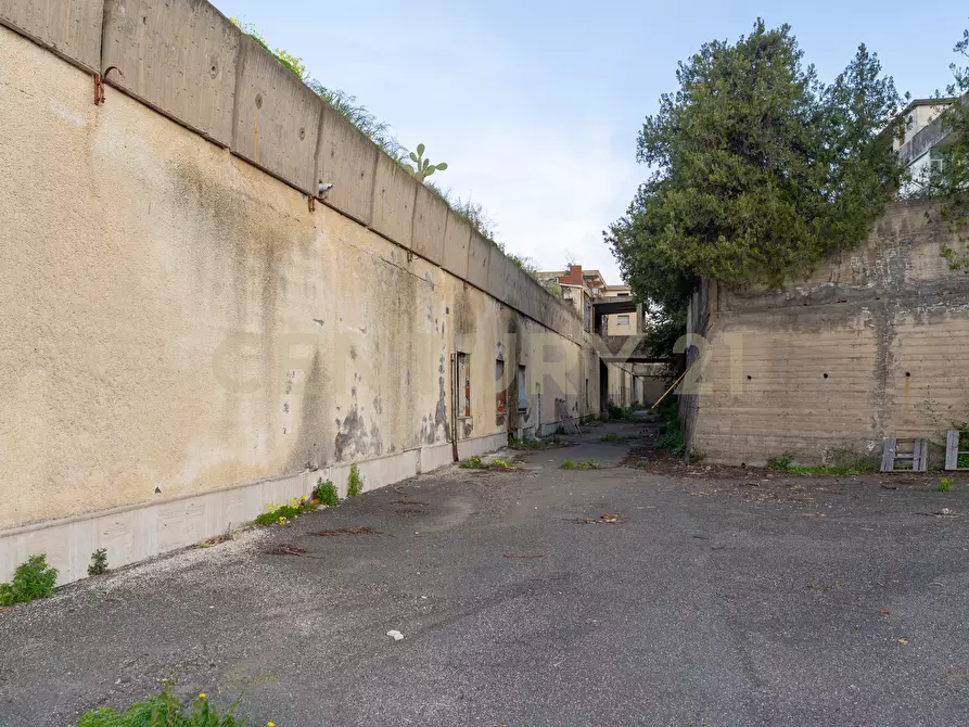 Immagine 14 di Palazzo in vendita  in SP13 53 a Motta Sant'anastasia