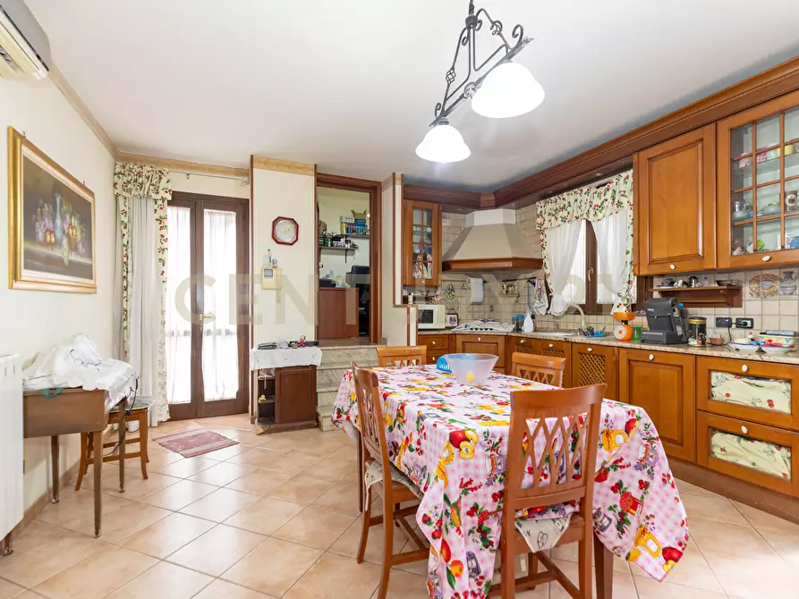 Immagine 21 di Casa indipendente in vendita  in Via Ulivi 89 a San Gregorio Di Catania