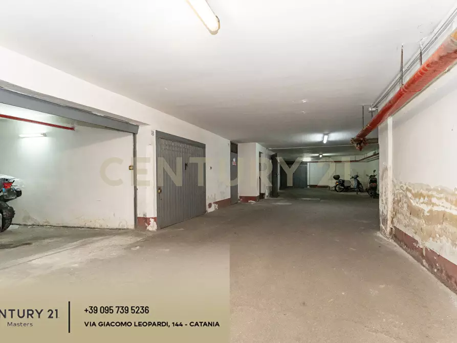 Immagine 23 di Garage in vendita  in Via Generale Umberto Nobile 9 a San Gregorio Di Catania