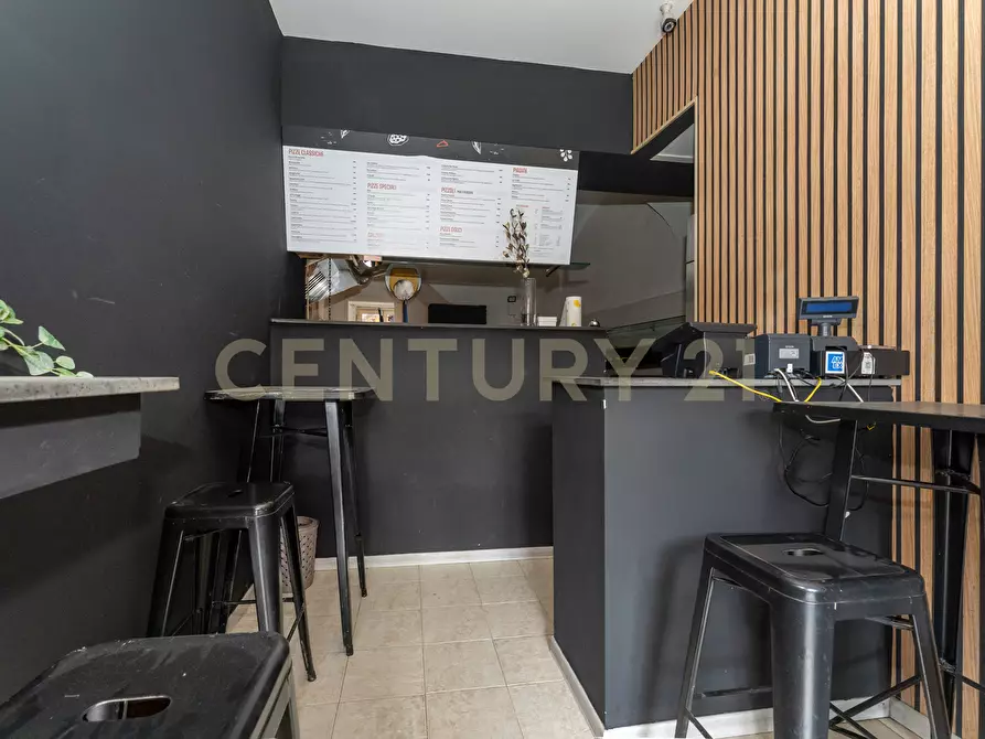 Immagine 12 di Pizzeria / Pub in vendita  in Via Duca Degli Abruzzi 1666 a Catania