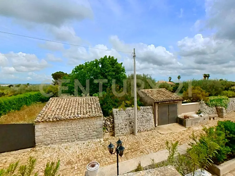 Immagine 32 di Villa in vendita  in Via Passo Parrino 19 a Modica