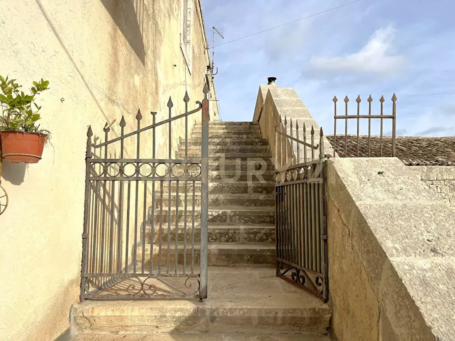 Immagine 68 di Rustico / casale in vendita  in Via Passo Parrino 19 a Modica