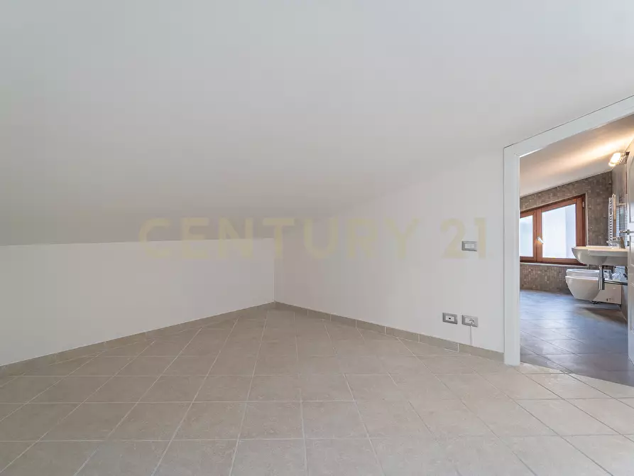 Immagine 30 di Casa bifamiliare in vendita  in Via Appia Nuova 17 a Albano Laziale