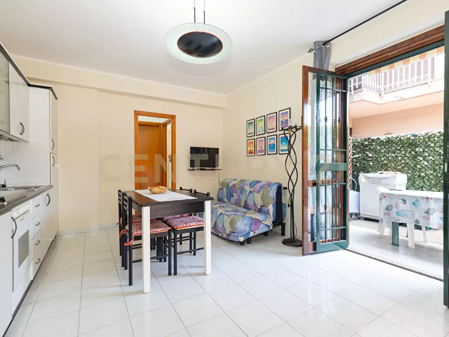 Immagine 2 di Porzione di casa in vendita  in Via Simone Neri 7 a Mascali