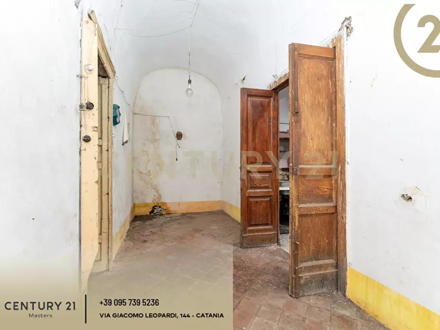 Immagine 31 di Rustico / casale in vendita  in Via Alessandro Manzoni 152 a Viagrande