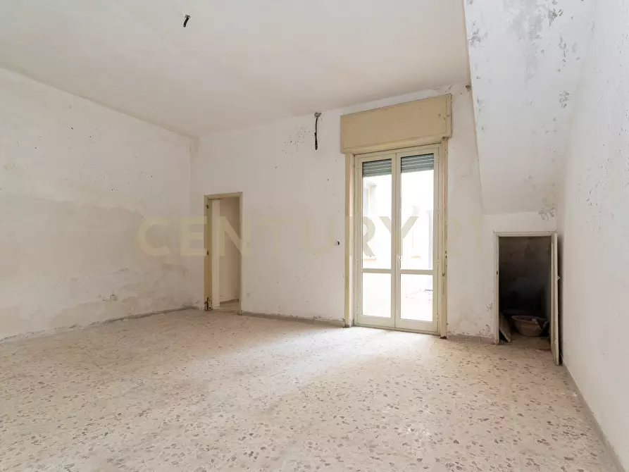Immagine 46 di Pentalocale in vendita  in Via Principe Umberto 397 a Augusta
