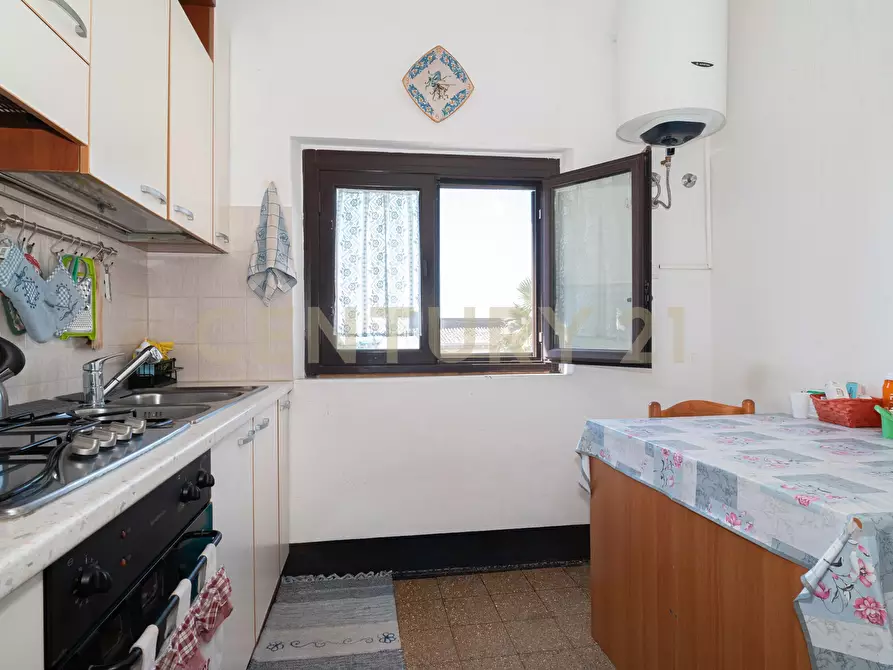 Immagine 22 di Bilocale in vendita  in Via Trecastagni 9 a Catania