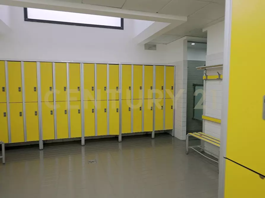 Immagine 22 di Attività commerciale in vendita  in Via Napoli sn a Aci Castello